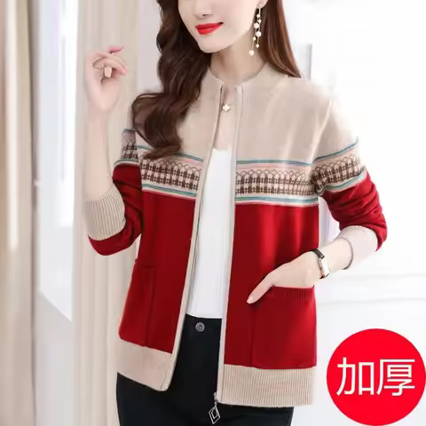 February August Women's Knitted Cardigan Coat 2025 Spring Autumn Female New Striped Short Coat With 