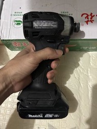 Makita牧田173日版跟原裝2.0薄電池。95新。