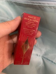 Charlotte Tilbury 全新唇膏