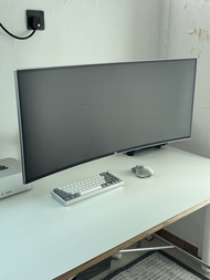 LG 34" 21:9 curve 2.5k Hi-end Monitor , with stand  原裝支架 曲面顯示器