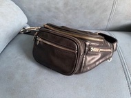 Alexander Wang 黑色腰包