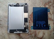 iPad mini 1 16GB零件機 殺肉機