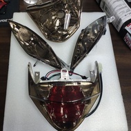 YAMAHA LC135 V1 SMOKE LAMPU DEPAN LAMPU BELAKANG SIGNAL TINTED HEADLAMP TAIL LAMP SIGNAL ASSY