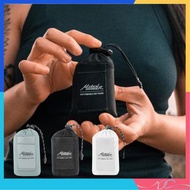 🌟門市全新行貨🌟MATADOR Mini Pocket Blanket 4.0 (3色) 摺疊掌上迷你口袋戶外防水防刮沙灘墊 70 x 110cm 僅重37g 多功能戶外野餐墊 遮篷布 兒童玩耍墊 超