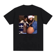Rapper Drake dan 21 Savage memakai t-shirt dengan meme kehamilan yang lucu, t-shirt gaya hip-hop ret