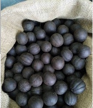 limon hitam . jeruk kering .