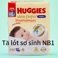 Tã miếng lót sơ sinh Huggies thấm hút nhanh giảm kích ứng da cho bé NB1 108+6 miếng và 64+4 miếng tã