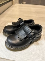 dr martens 黑色皮鞋