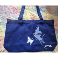 Nivea Minimalist Bag