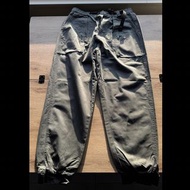 Tim Store Broshood 工裝褲