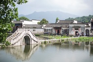Anhui Hongcun Xidi One-Day Tour (All Tickets Included + Check-in Huizhou 5A Ancient Village)