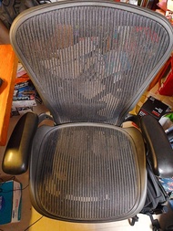Herman Miller Aeron 辦公椅 B size