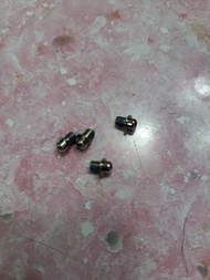 蘋果2.5吋硬碟螺絲