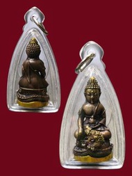 泰國 佛牌 泰國 佛牌 龍婆濟公 水龍藥師佛 拍勁 雷實拜製 (輕鬆富有)