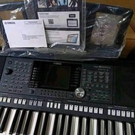 keyboard Yamaha psr 950 second like new/Psr 950 bekas mulus