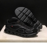 FKA twigs X On Cloud X 4 Comfortable, breathable, and cushioned running shoes DATV