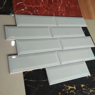 |SAVAGE| Keramik 10x30 Subway Putih Bevel tekstur glossy by Mulia.