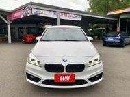 2017年式BMW 218D 白 2.0 行車電腦、MP3、駕駛模式切換、方向盤多功能鍵、電子手剎