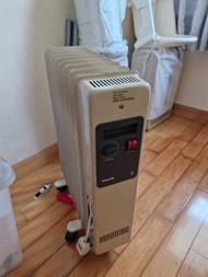 Philips 飛利浦充油式電暖爐