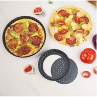 Baking / Perforated Pizza Pie Pan / Disassembled Pizza Pie Pan - 6 Inch