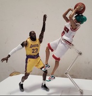 LeBron James 勒邦佔士湖人隊 23號可動人偶NBA MAFEX MEDICOM雷霸龍詹姆斯 洛杉磯湖人隊（マフェックス No.127 LeB Los Angeles Lakers 1/12