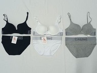 Calvin Klein CK 運動內衣 三色