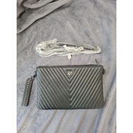 Prelove Robinmay 手拿包 black colour