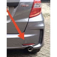 Rear towing cover honda jazz s rs ge8 2008-2013 plastic rear bumper hole cover jazz rs ge8 plastic t
