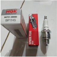 SUZUKI Yamaha NGK 2T Short Spark Plug Yamaha 2T 2T BP7HS BP7HS-10 94701 00050 / 00806