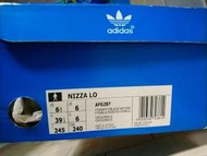 Adidas 愛迪達 #6.5 傳統天藍色3條白槓 空鞋盒/邊角有破損