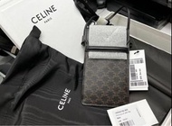 CELINE TRIOMPHE classic monogram 電話 袋黑色手機包手袋男女合用