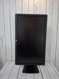 จอคอม HP EliteDisplay E221 LED ขาหมุนได้ มี 3 พอต