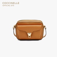 COCCINELLE กระเป๋าสะพายผู้หญิง รุ่น BEAT SOFT CROSSBODY BAG 150201 สี CARAMEL