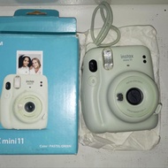 Fujifilm Instax mini 11 second