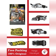 Hot Wheels Premium - Boulevard - Porsche 935 Black and White (FREE PROTECTOR)