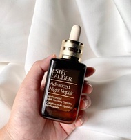 Estée Lauder Advanced Night Repair กลางคืน
