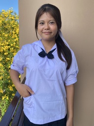 เสื้อนักเรียนหญิงมัธยม เสื้อนักเรียนคอทหารเรือ เสื้อนักเรียนม.ต้นหญิง สีขาว ถูกระเบียบ -มีใบเสร๊จโรง
