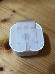 全新 原裝 apple iphone macbook neo type c 充電頭 三腳插