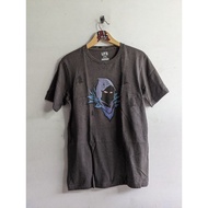 (Brand T-shirt) Uniqlo x Fortnite Game "Raven"