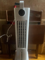 Haier 海爾直立式冷風扇 塔扇