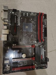 GIGABYTE b350 主機板