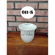 Ceramic Vase 011 S (Including 1 Meter Bubble Wrap)