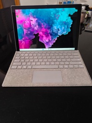 Surface Pro 6 Laptop windows 11 home
