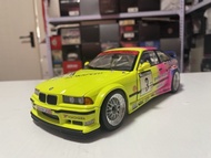 1: 18 UT BMW 3 Series BMW E36 M3 GTR Racing Car Alloy Car Model Defect Out of Print