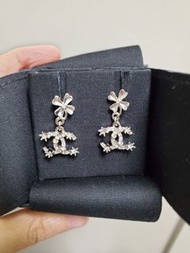 全新 香奈兒 Chanel Earrings 四葉草幸運水鑽耳環