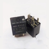 Relay G8HE-1A7T-R1-DC12 4 Pin Car Relay