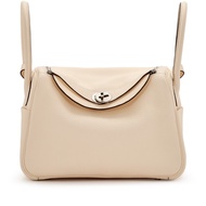 Hermès Nata Clemence Lindy 26 Palladium Hardware, 2021