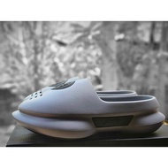 WADE BOOM SLIDES/Grey-Black Color