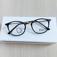 Azriel Frame