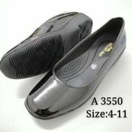 Kasut perempuan hitam#sarung#kilat#saiz besar#kasut#shoes# women's shoes#berjahit#bertumit#heel#